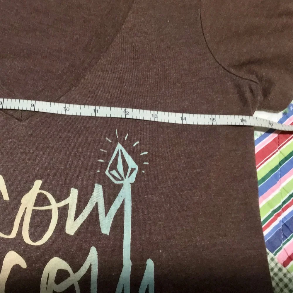 Volcom Shirt - Picture 2 of 4